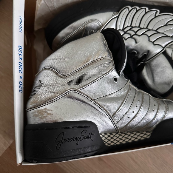 Adidas Originals JS Wing Sneakers - Picture 12 of 15